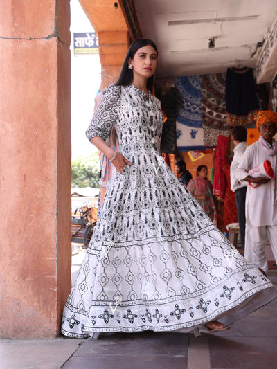 White Vasansi Silk Printed Gown