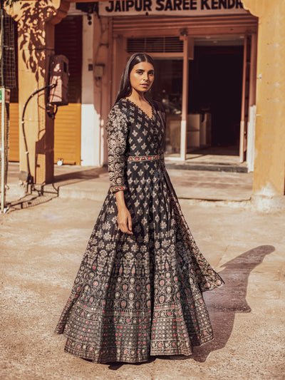 Gown, Gowns, Anarkali, Anarkalis, Traditional, Traditional wear, Traditional outfit, Printed, Silk, Silk gown, Chanderi gown, Chanderi silk, Flowy, Floor length, DD28, VKI