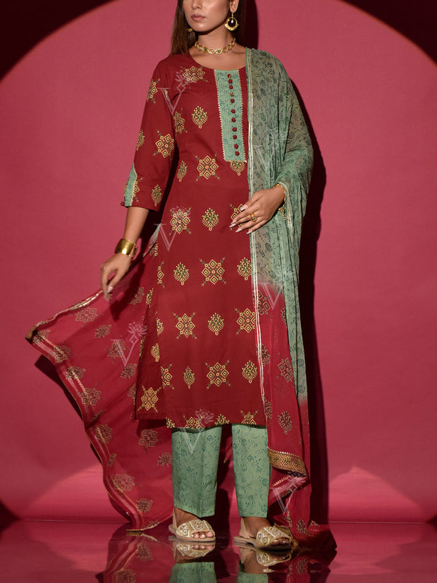 Maroon and Green Cotton Printed Suit Set