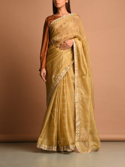Saree, Sarees, Sari, Saris, Traditional, Traditional wear, Traditional outfit, Kota silk, Silk saree, Silk sarees, Kota silk saree, Embroidered,Gota patti saree, Gota patti sarees, Wedding wear, Festive wear